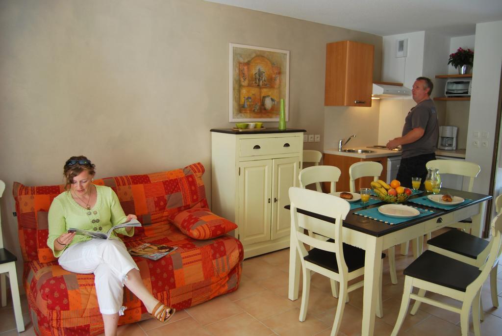 Lagrange Grand Bleu Vacances – Résidence La Closerie Barjac  Esterno foto