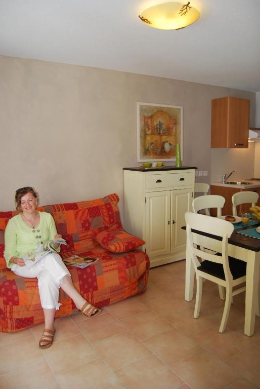 Lagrange Grand Bleu Vacances – Résidence La Closerie Barjac  Esterno foto