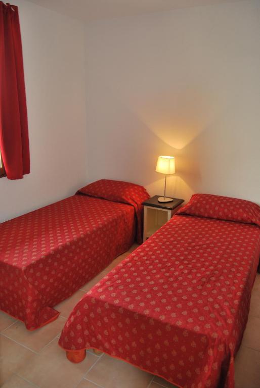 Lagrange Grand Bleu Vacances – Résidence La Closerie Barjac  Esterno foto